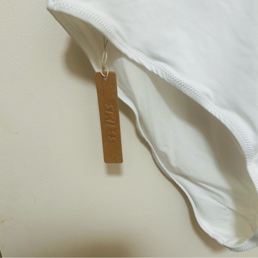 SKIMS Zipfront Sleeveless One Piece Swimsuit - Picture 2 of 5